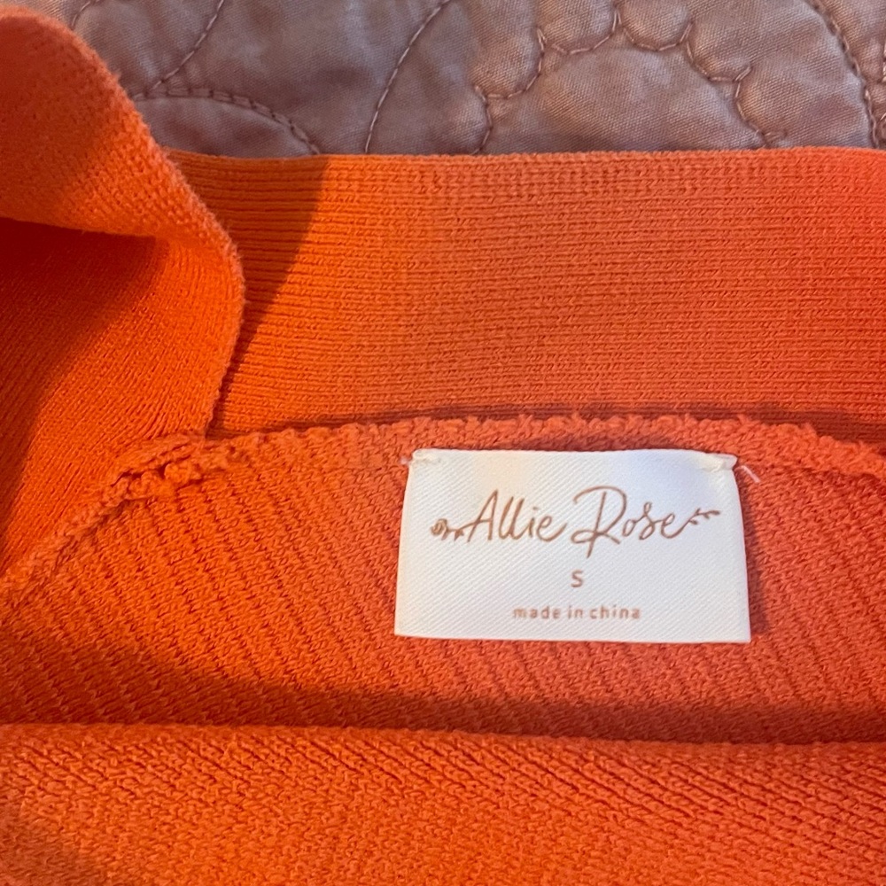 Orange Boutique top with criss cross neck - Picture 2 of 2